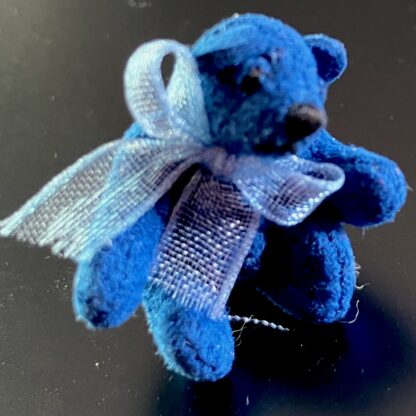 Miniaturteddy (Wildleder, lapis). Handarbeit.