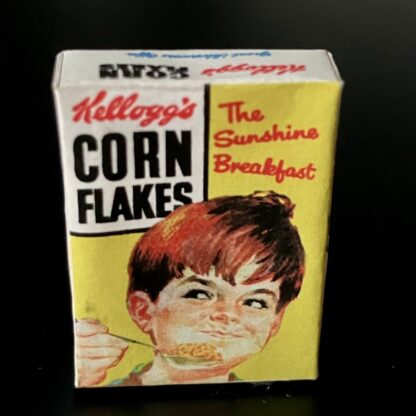 Schachtel (Corn Flakes, 50er Jahre). Handarbeit/England.