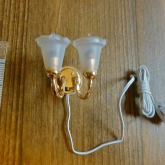 Wandlampe (Tulpenform, 2-flammig)