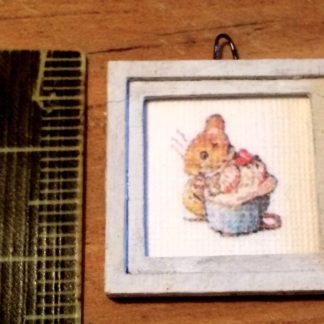 Bild (Mrs. Tittlemouse klein, Beatrix Potter). Rahmen Handarbeit