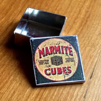 Blechdose (Marmite Cubes).