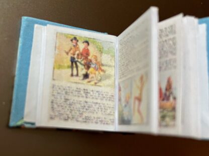 Kinderbuch "Peter Pan and Wendy". Handarbeit/England. - Image 3