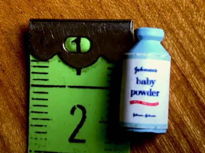 Baby-Puder (blau). Metall/Papier. England. - Image 2