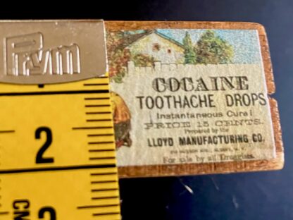 Holzkistchen (Cocaine Toothache Drops). Handarbeit/England. - Image 3